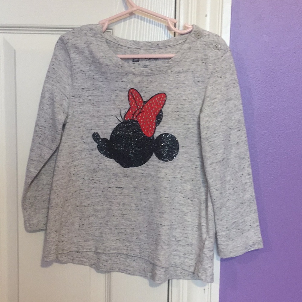 Girls gray minnie mouse shirt